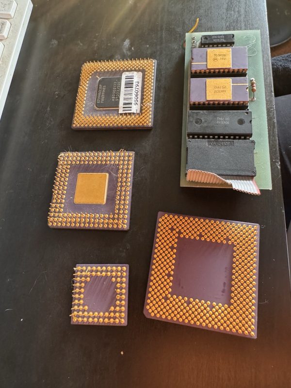 CPU Scrap Intel 486 & 386 CPU / Computer Ram Scrap / CPU Ceramic Processor Scrap With Gold Pins - Image 15